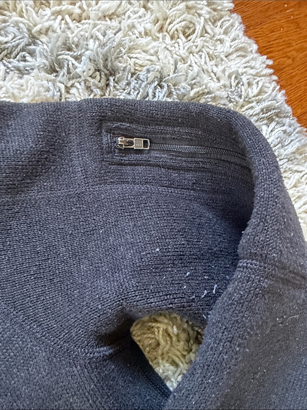 Patagonia Women's Black Full-Zip Utility Fleece Jacket - Picture 3 of 8